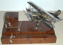 Plane Model with Inkwell